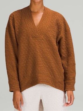 Lululemon Rippled Knit V-Neck Pullover Textured Size 4 Copper Brown